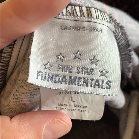 NWOT Scrub Bottoms - Picture 3 of 3